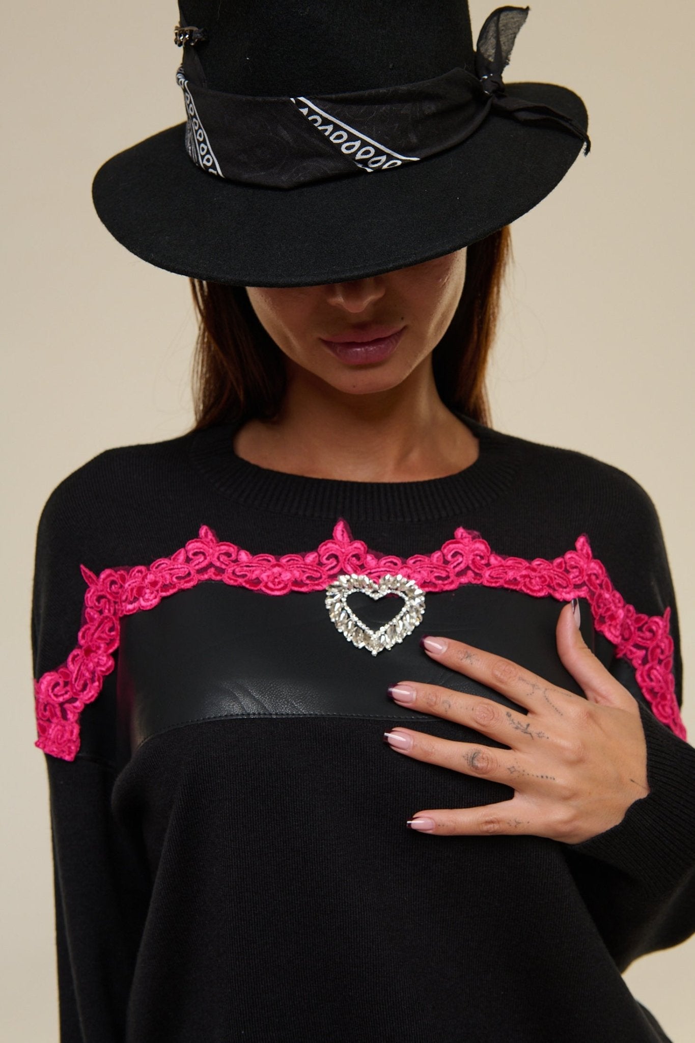 Completo Gonna Dea total black - 22 Spazio Boutique