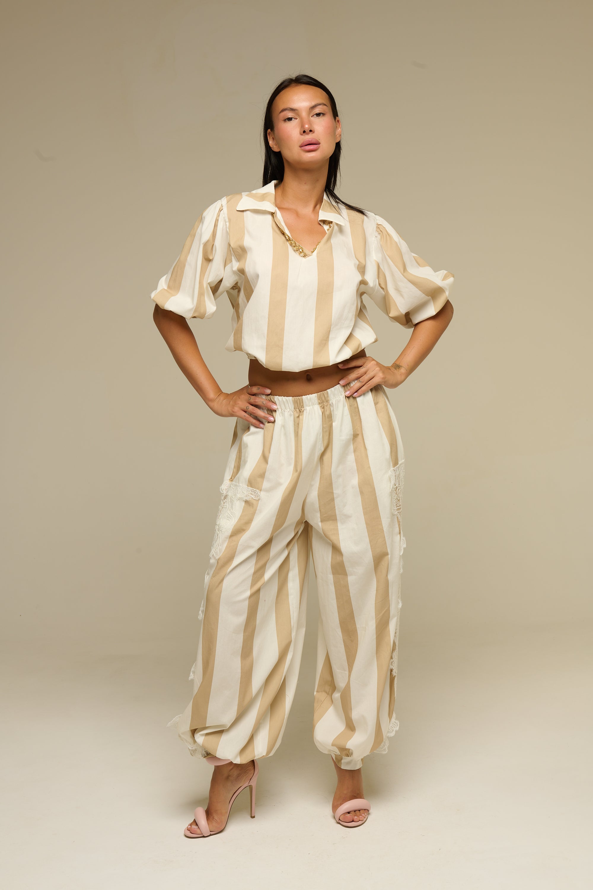 Completo Jesty Beige