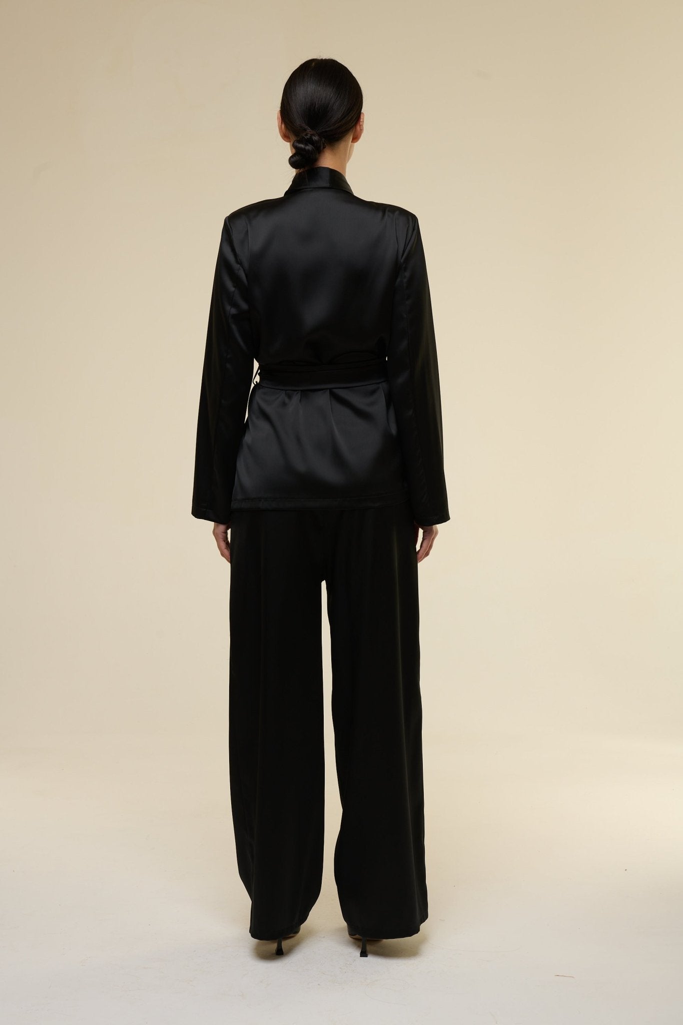 Tailleur Kimono Nero - 22 Spazio Boutique