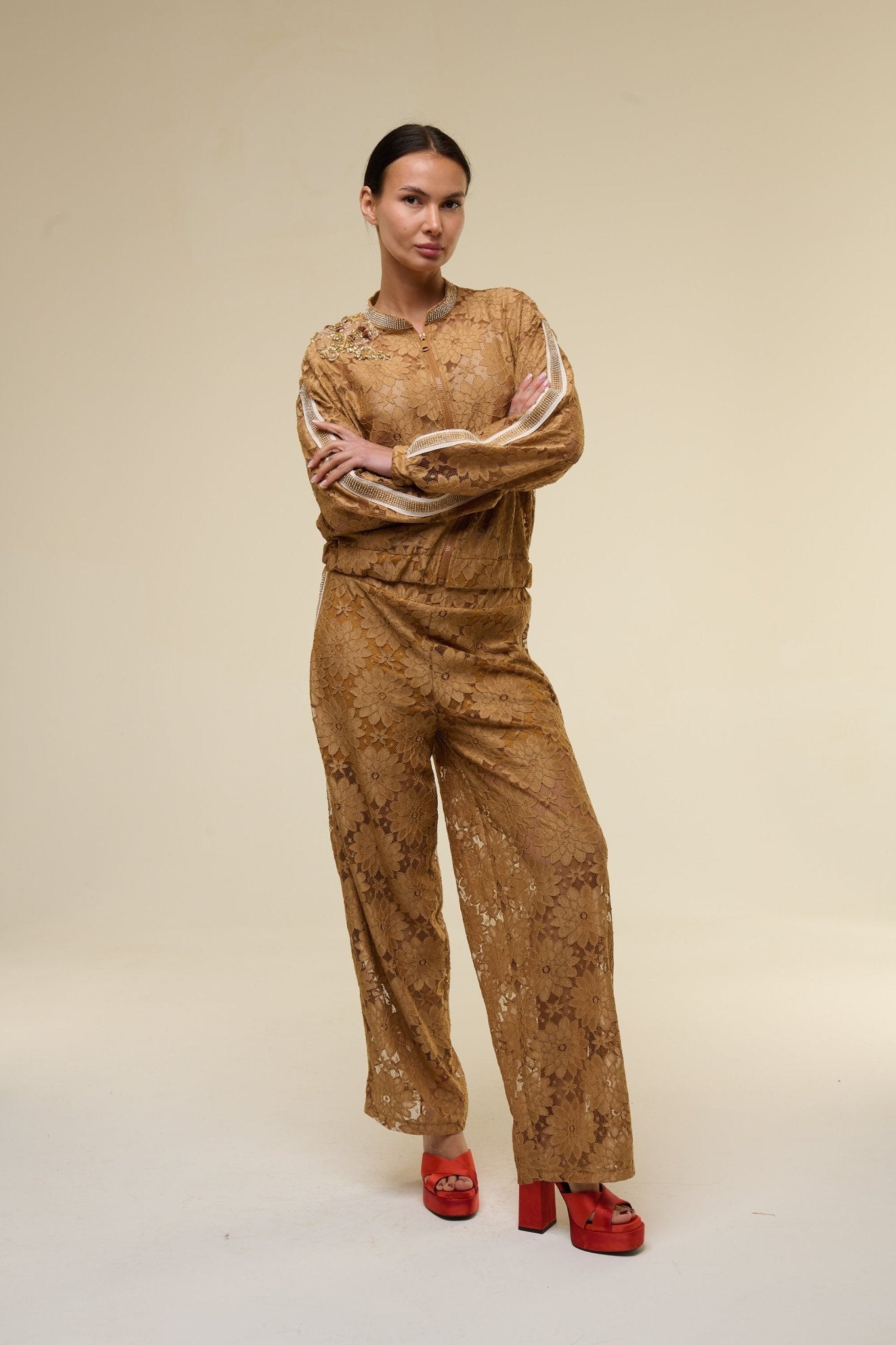 Tuta Pizzo Cammello Kenya - 22 Spazio Boutique