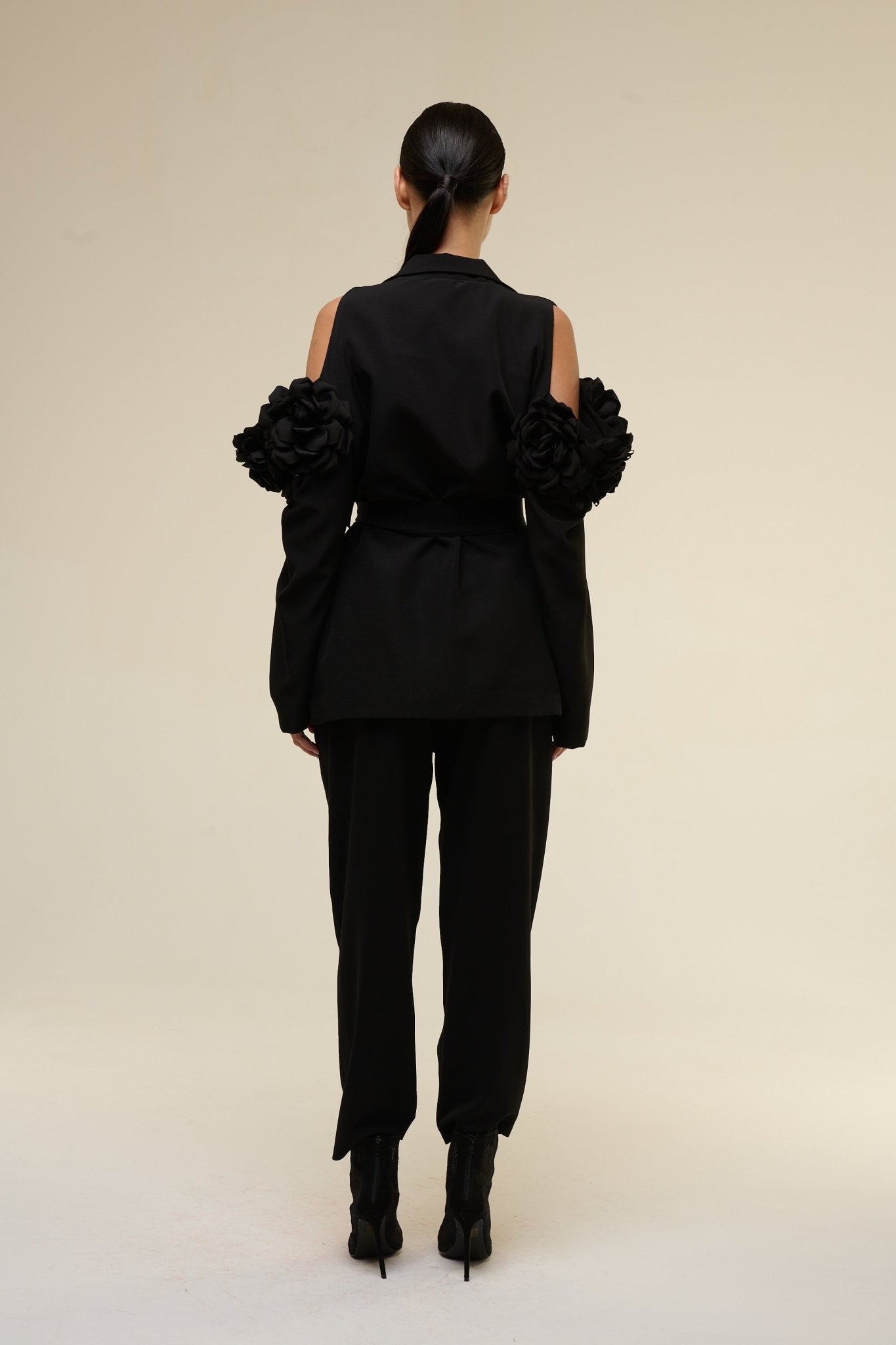 Tailleur Over Rose Nero- 22 Spazio Boutique