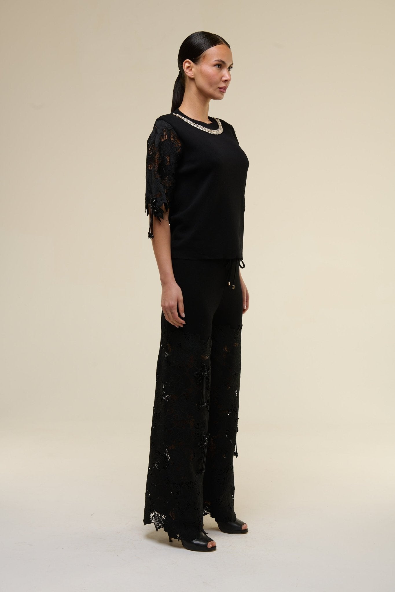 Completo Black Lily - 22 Spazio Boutique