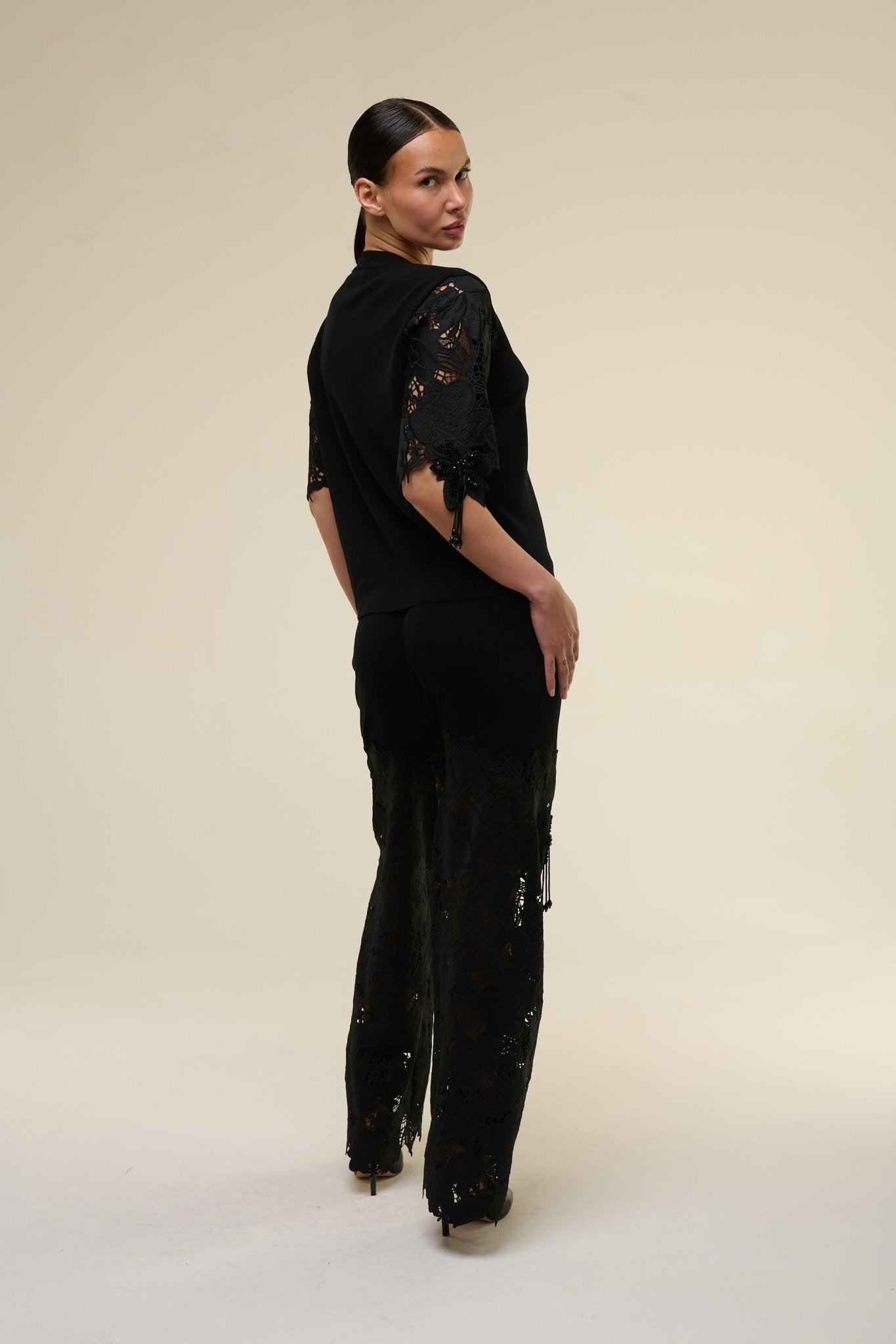 Completo Black Lily - 22 Spazio Boutique