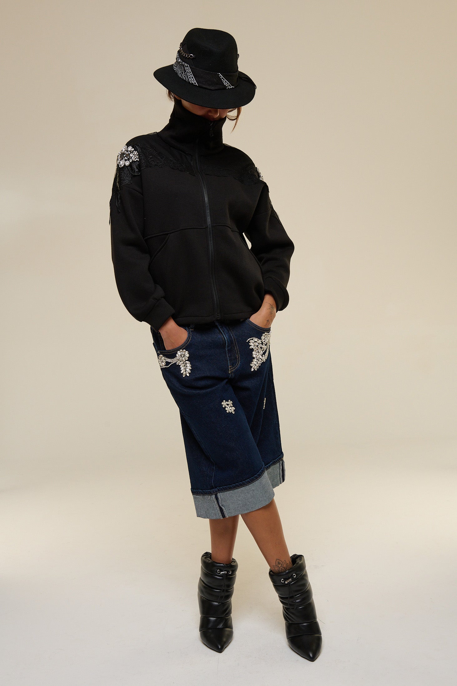 Bermuda Jeand Crystal