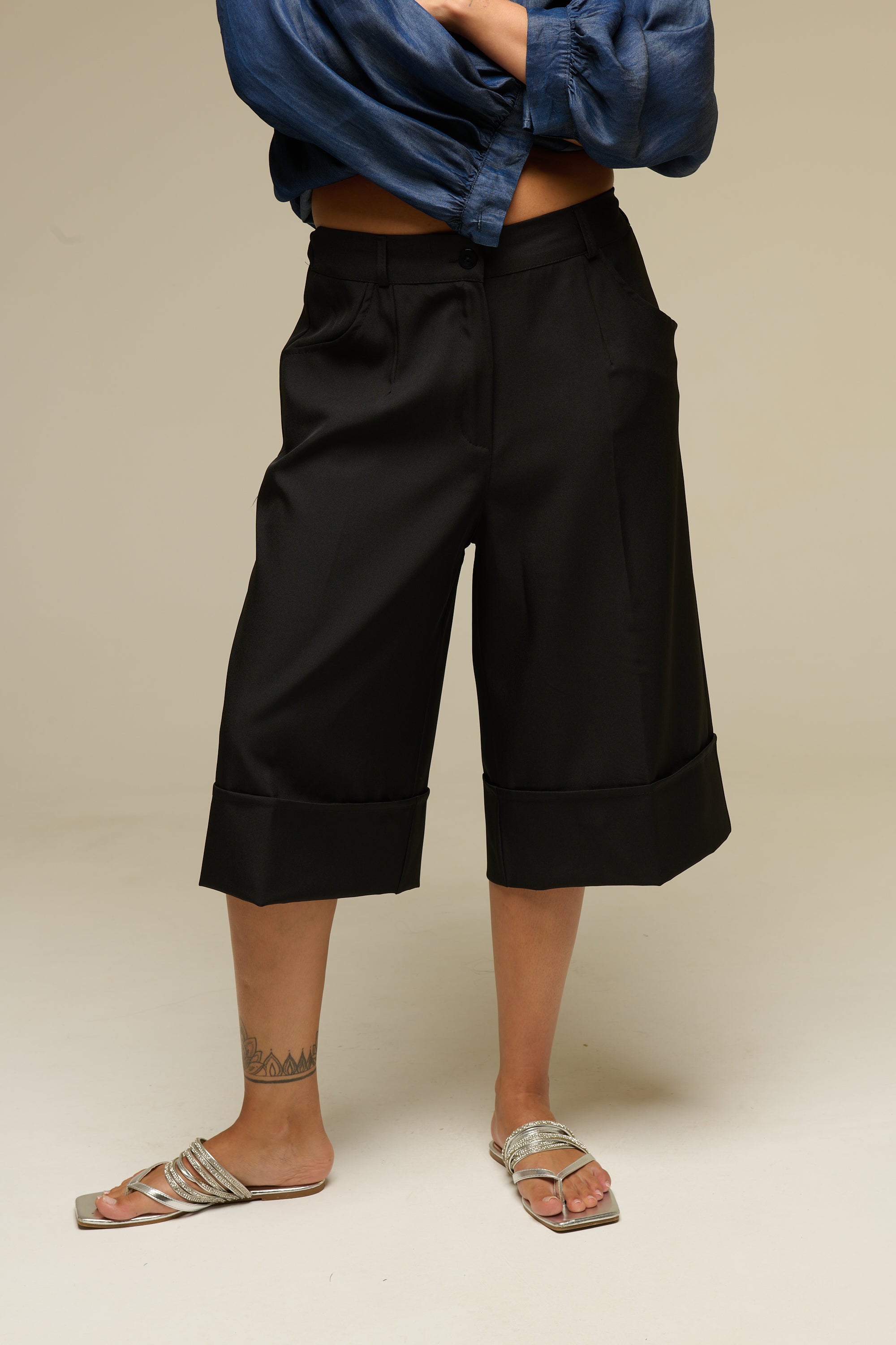 Bermuda Nero Simple