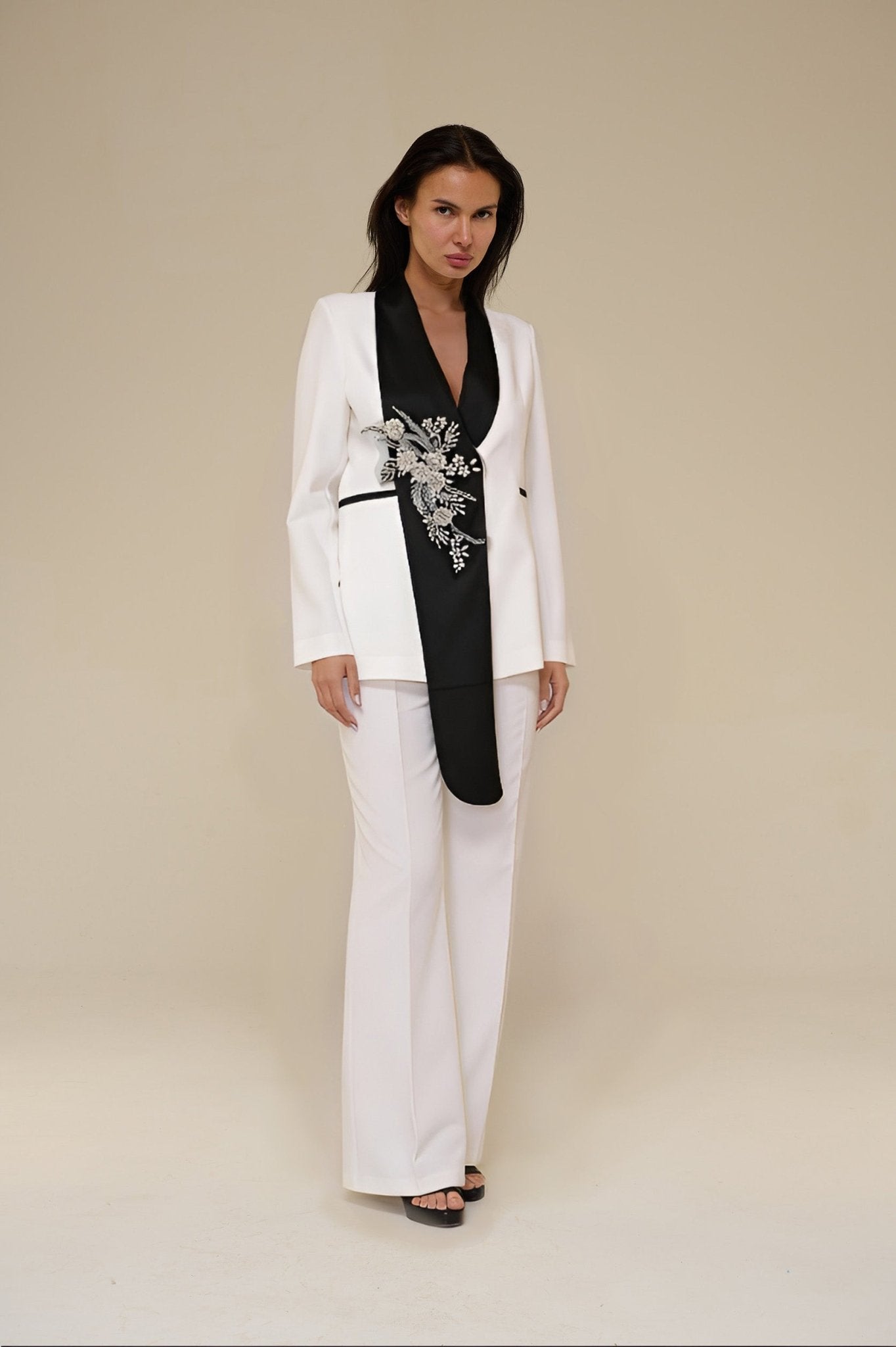 Tailleur Raisy bianco - 22 Spazio Boutique